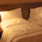 夫婦円満の枕の向きを風水で解説！どの方角？？