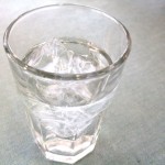 ウォーターサーバーの天然水とRO水の違いは？どっちがいいの？赤ちゃんや子供に安全なのはどっち？