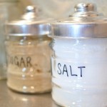 砂糖と塩の保存方法は？固まるのを防ぐ保存方法や保存容器は？～わかりやすく解説！！～